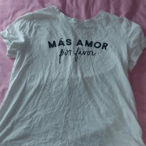 White a.n.d t shirt Size: small